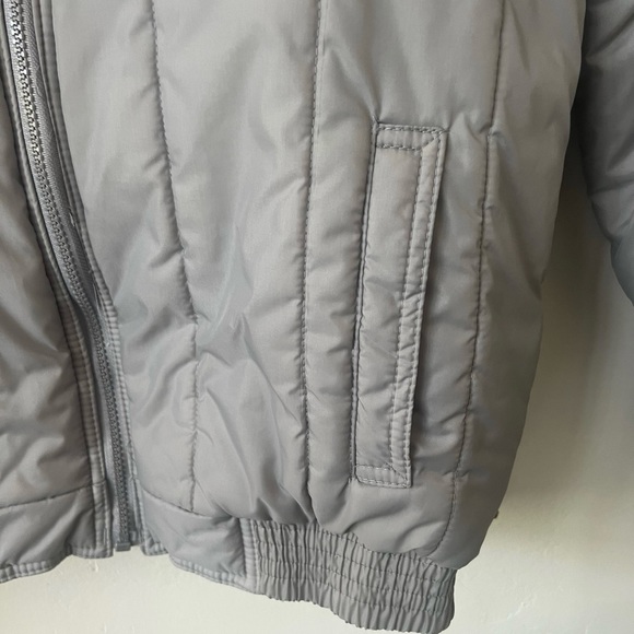 Vintage Chevron Striped Grey Puffer Jacket 1980’s Windbreaker Hipster Coat - Picture 3 of 7